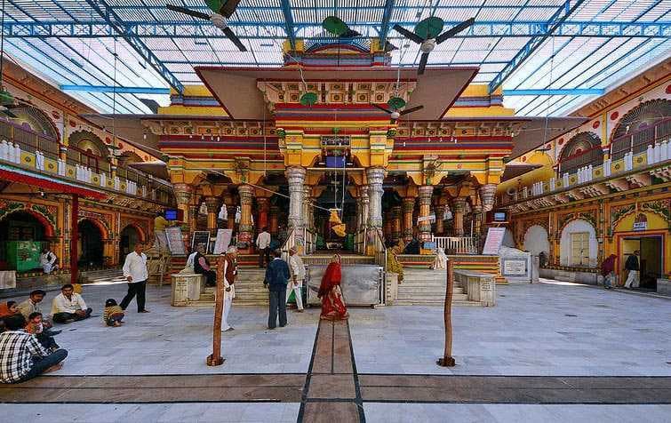 Shri Dwarikadhish Temple